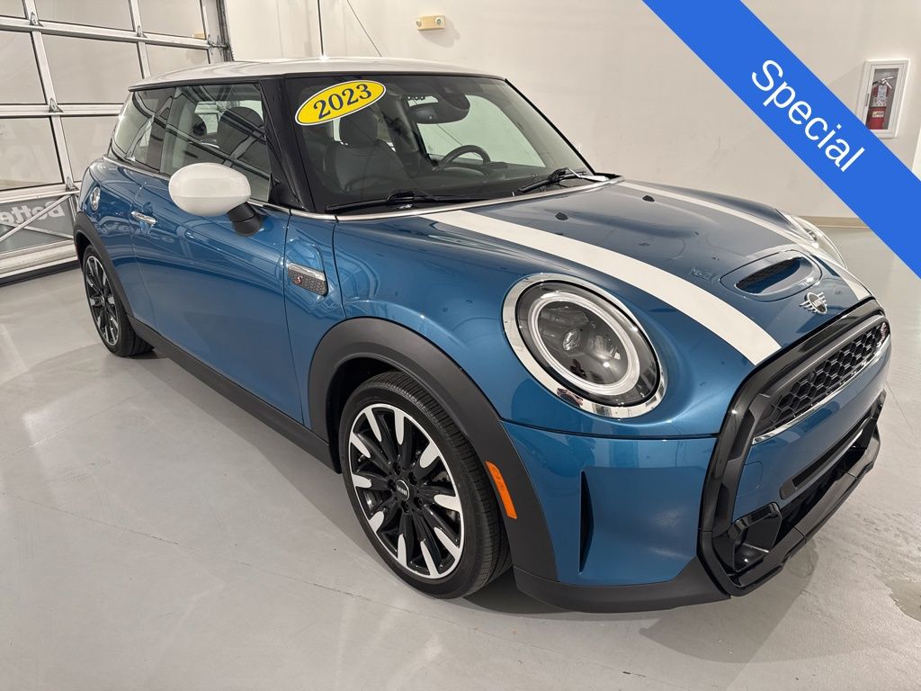 2023 MINI Cooper S 2-Door Hatchback FWD