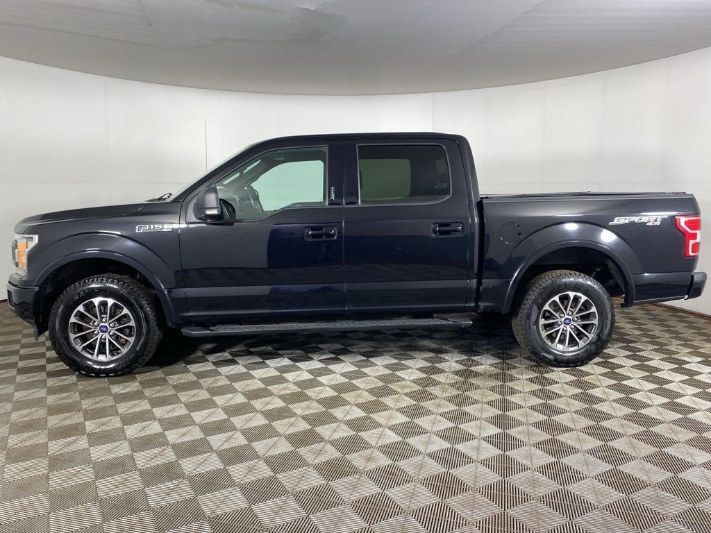 Used 2019 Black Ford XLT image 5