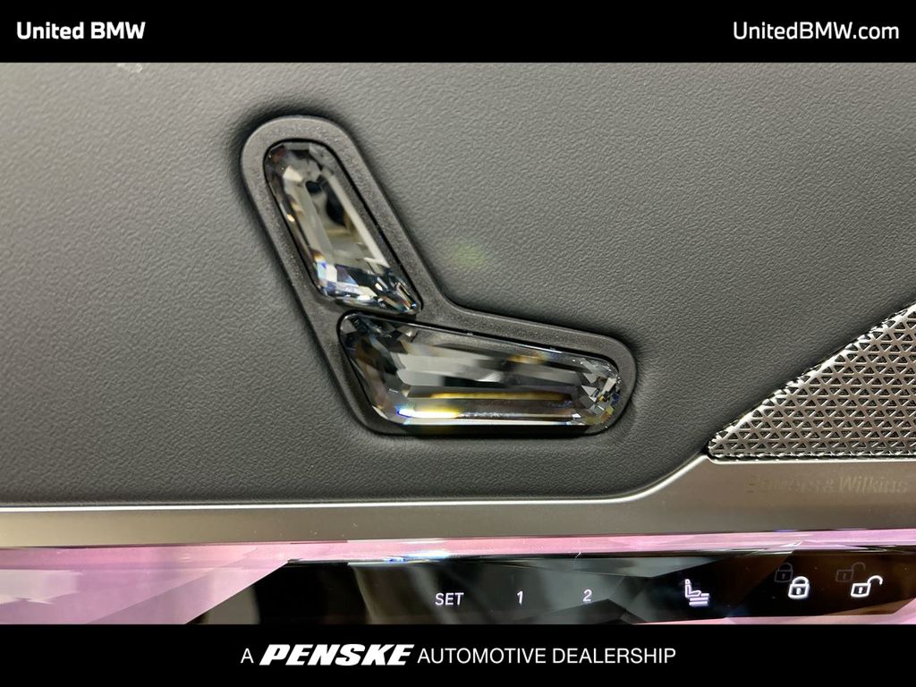 Thumbnail: 2025 BMW 7 Series - 12