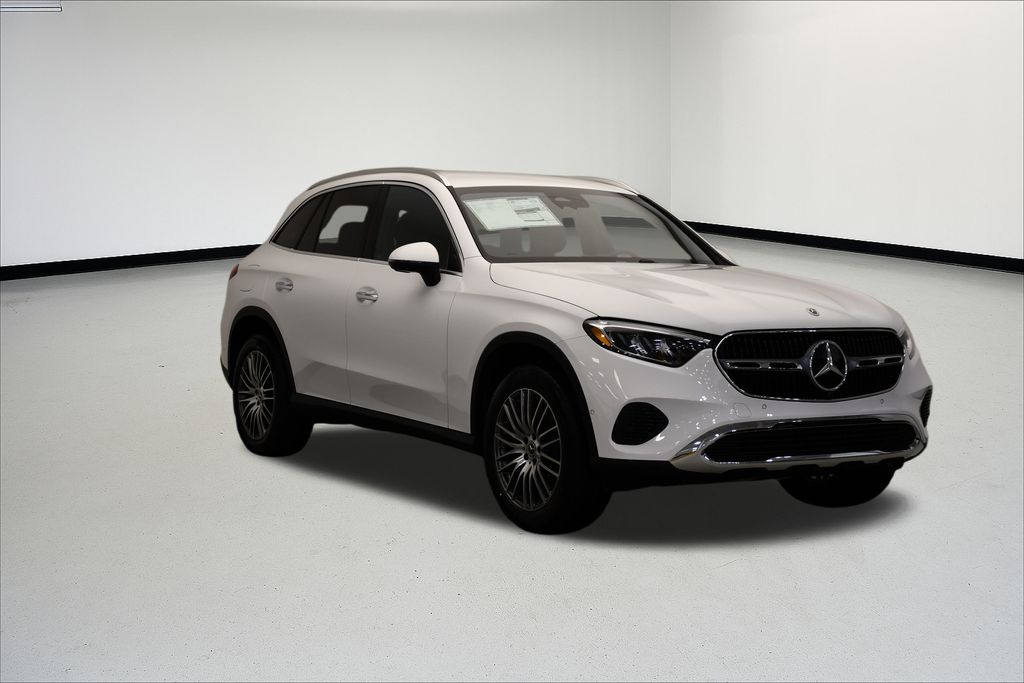 Thumbnail: 2025 Mercedes-Benz GLC - 7