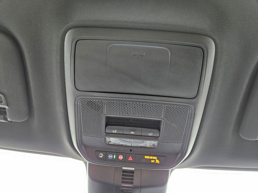 Used 2024 GMC Acadia SUV
