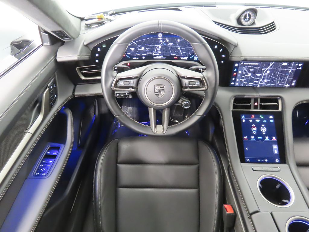 Thumbnail: 2025 Porsche Taycan - 15