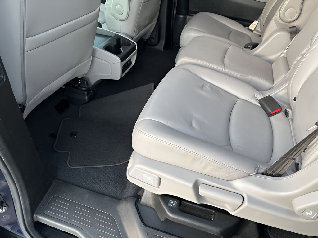 Used Car 2020 Honda Odyssey  Ex-l For Sale Under $30,000 In Austin, Texas