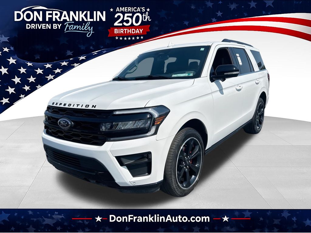 Star White Metallic Tri-Coat 2024 Ford Expedition SUV / Crossover Four-Wheel Drive Automatic