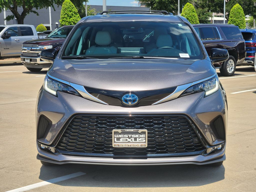 2022 Toyota Sienna XSE Gray at Monument Chevrolet