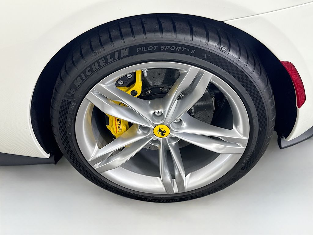 Thumbnail: 2025 Ferrari 296 - 26