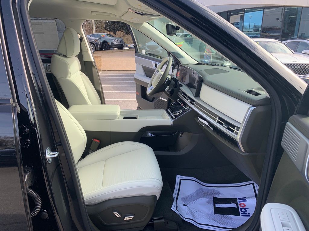 2025 Hyundai Santa Fe Calligraphy - Photo 4