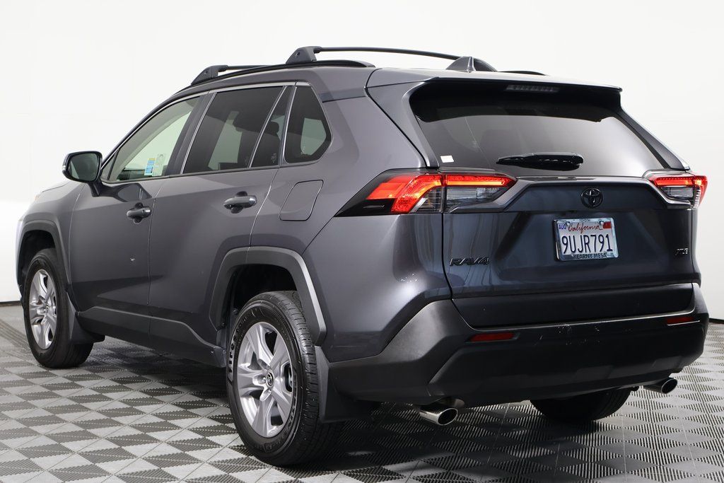 Thumbnail: 2025 Toyota RAV4 - 6
