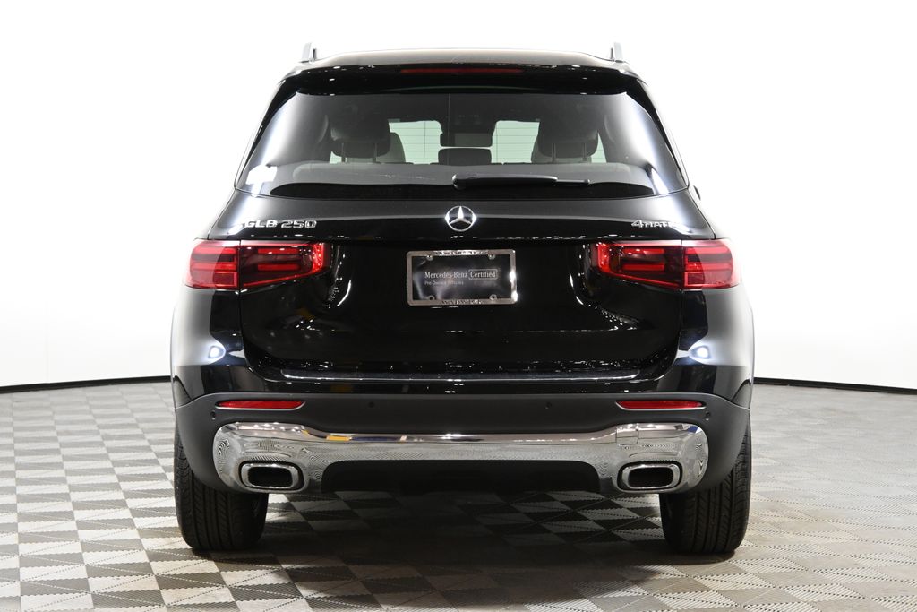 2025 Mercedes-Benz GLB 250 6