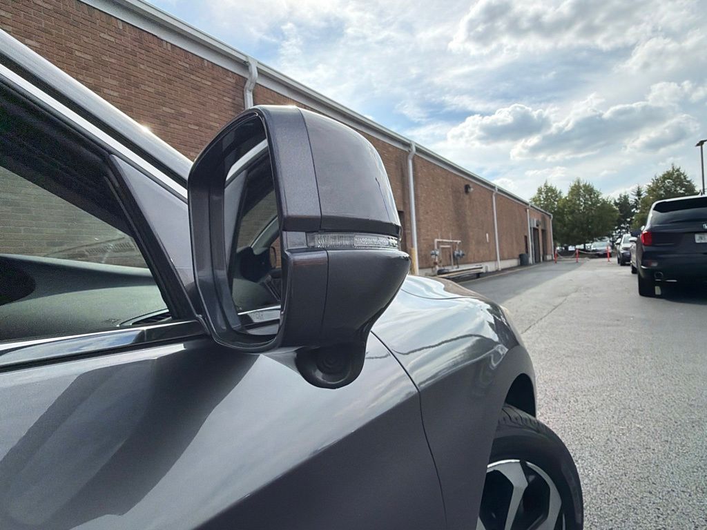 Used 2017 Gray Honda EX-L image 16