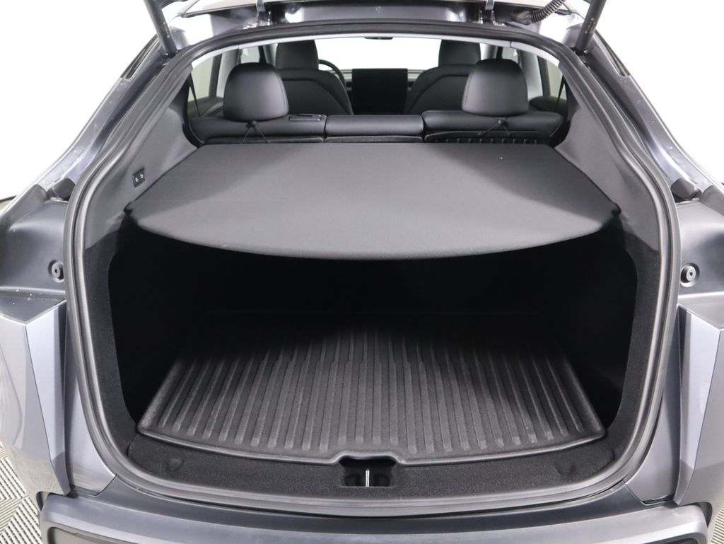 Thumbnail: 2026 Tesla Model Y - 29