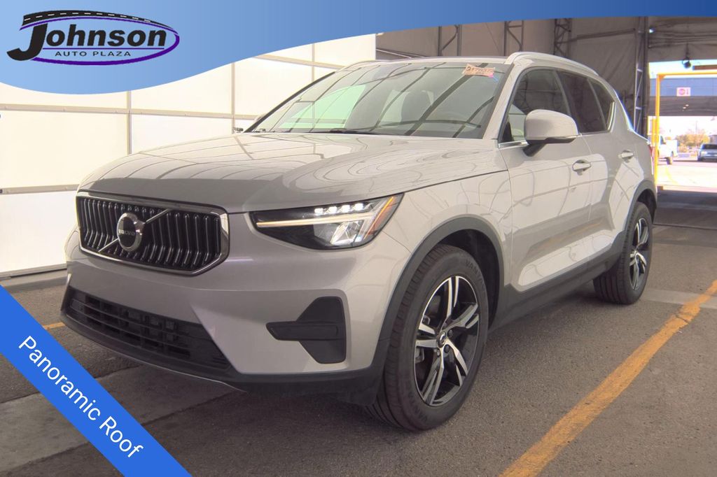 Silver Dawn Metallic 2025 Volvo XC40 SUV / Crossover All-Wheel Drive Automatic