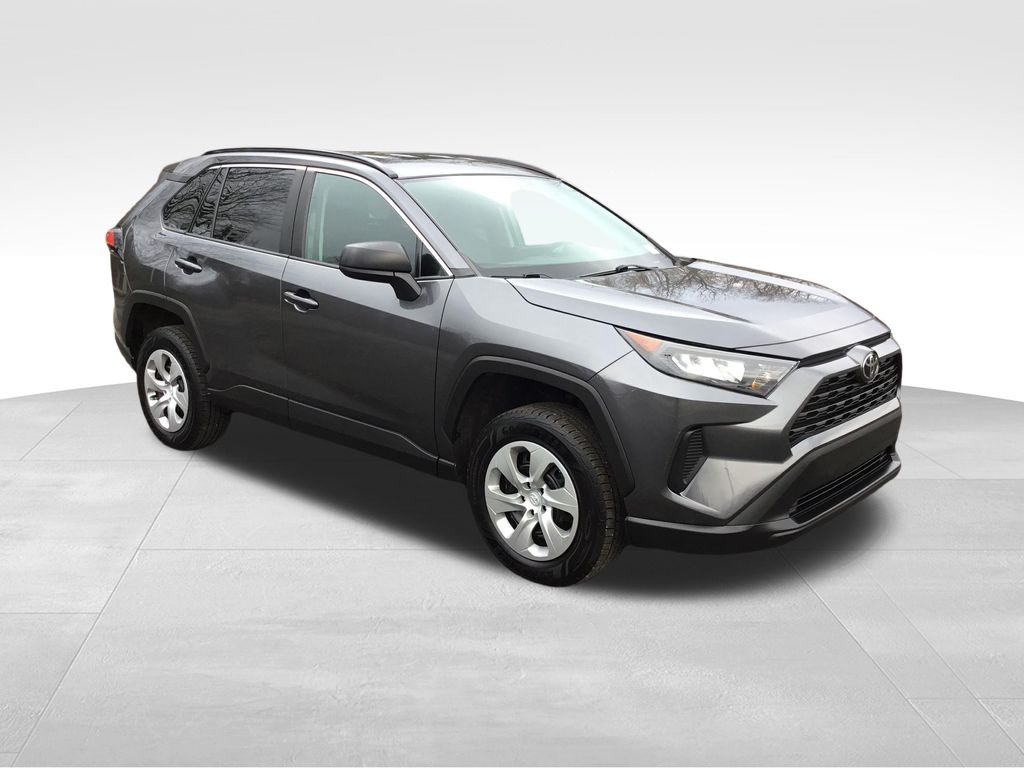 Thumbnail: 2021 Toyota RAV4 - 7