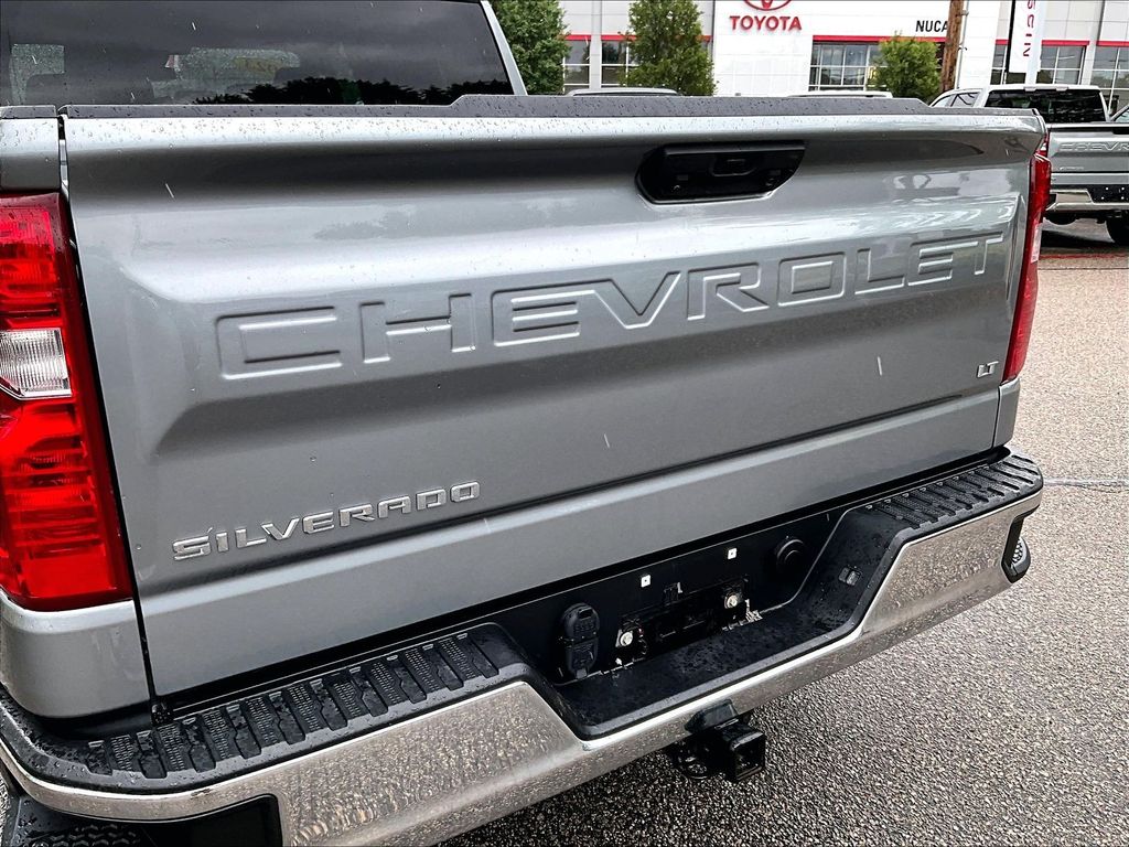 2023 Chevrolet Silverado 1500 — photo 26