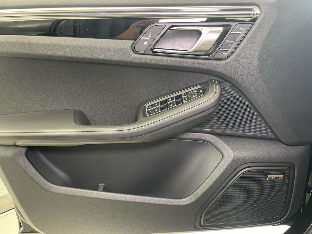 2026 Porsche Macan  Black at Audi Porsche Sewickley
