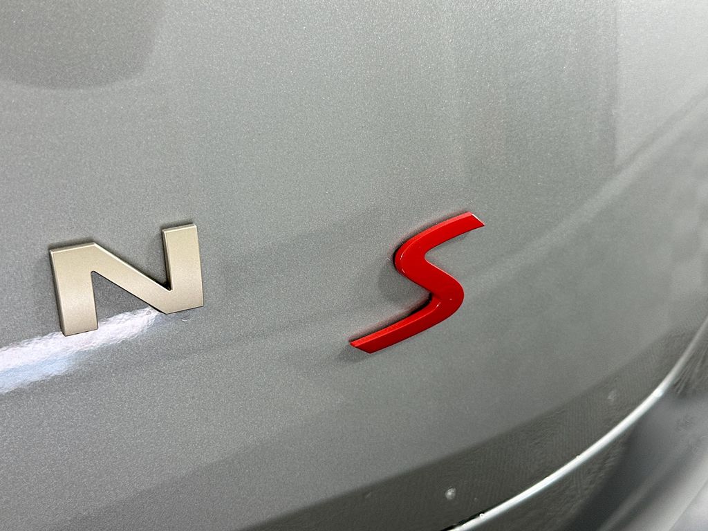 2025 MINI Cooper Countryman Base 22