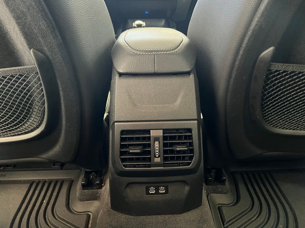 Thumbnail: 2023 BMW 2 Series - 9