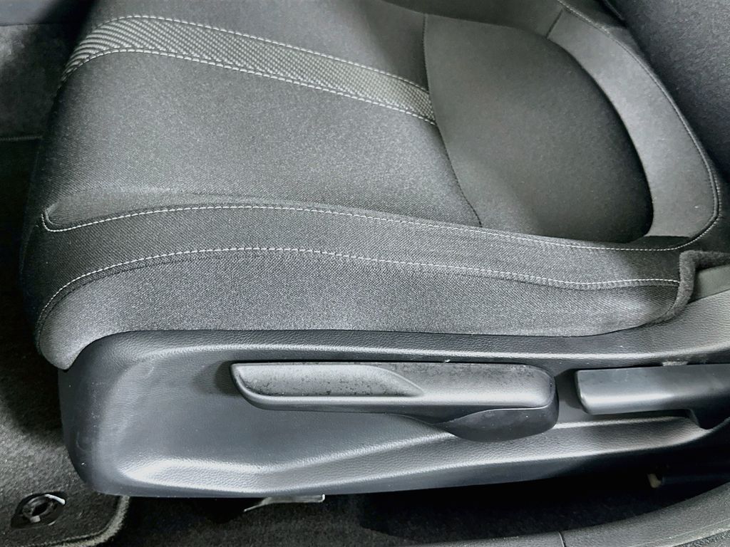 Thumbnail: 2016 Honda Civic - 19