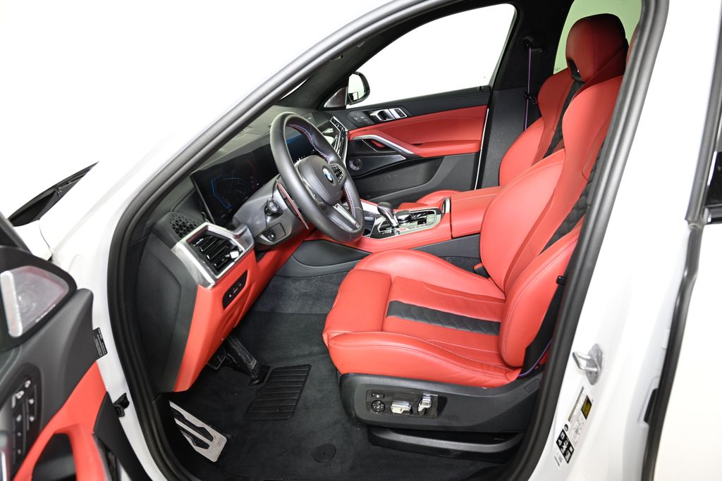 Thumbnail: 2025 BMW X6 - 15