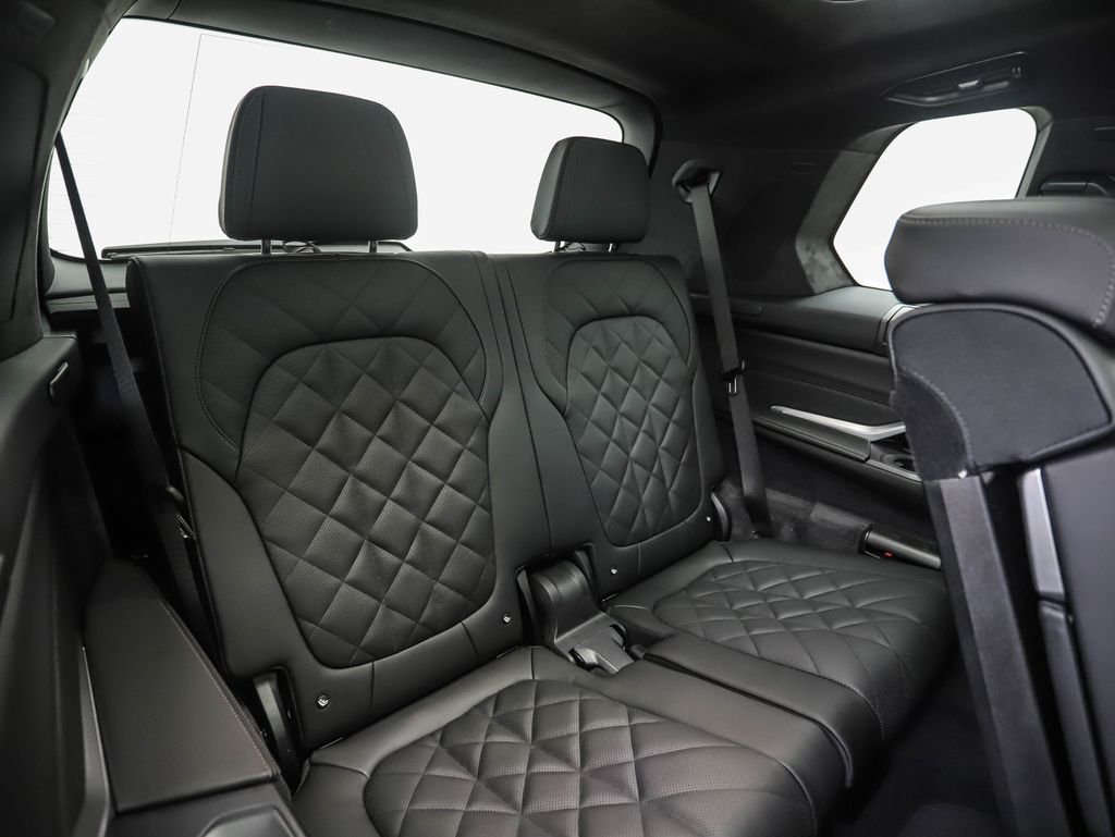 2026 BMW X7 xDrive40i 29