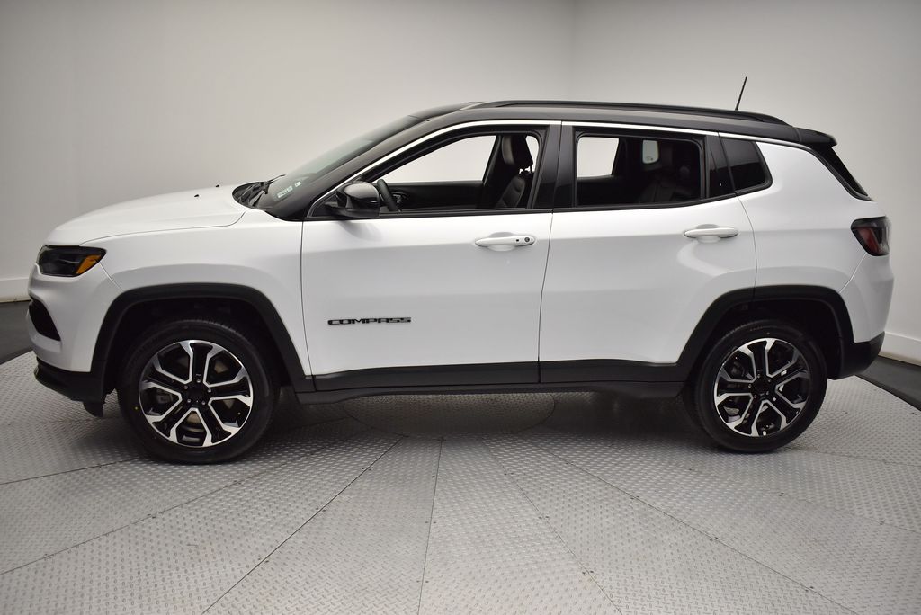2024 Jeep Compass Limited 8
