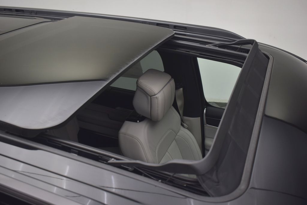 new 2026 Jeep Grand Wagoneer car, priced at $95,550