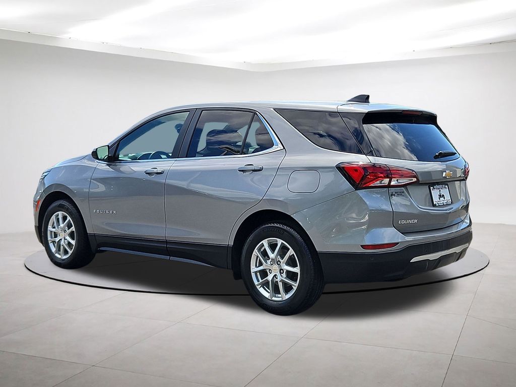 2024 Chevrolet Equinox LT - 4
