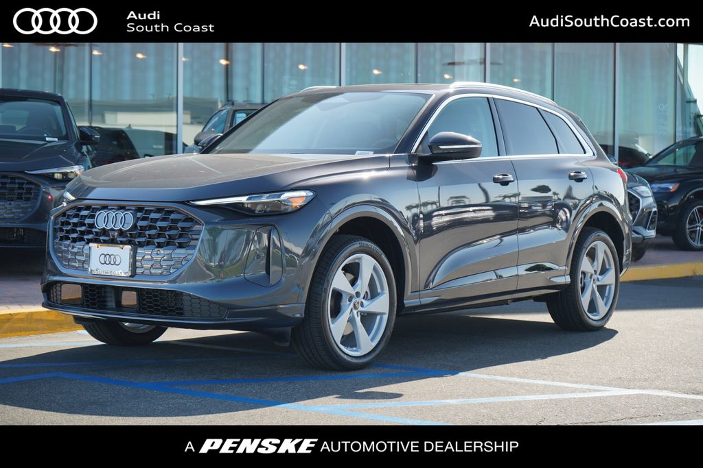 Thumbnail: 2025 Audi Q5 - 1