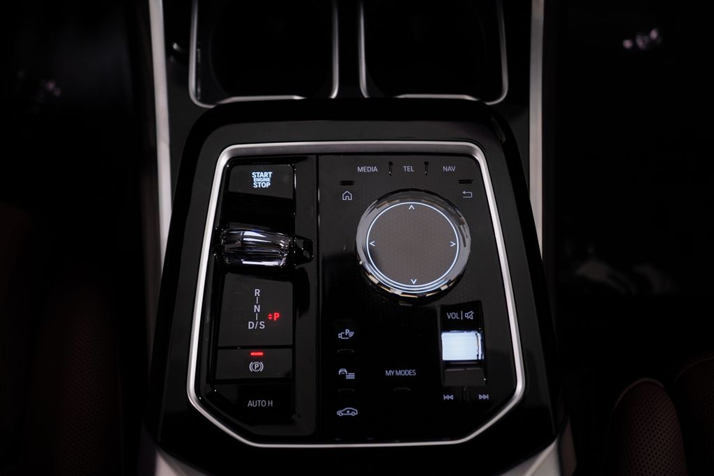 Thumbnail: 2025 BMW 7 Series - 13