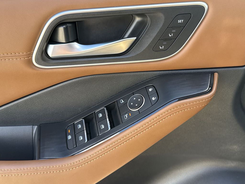 Thumbnail: 2025 Nissan Rogue - 15