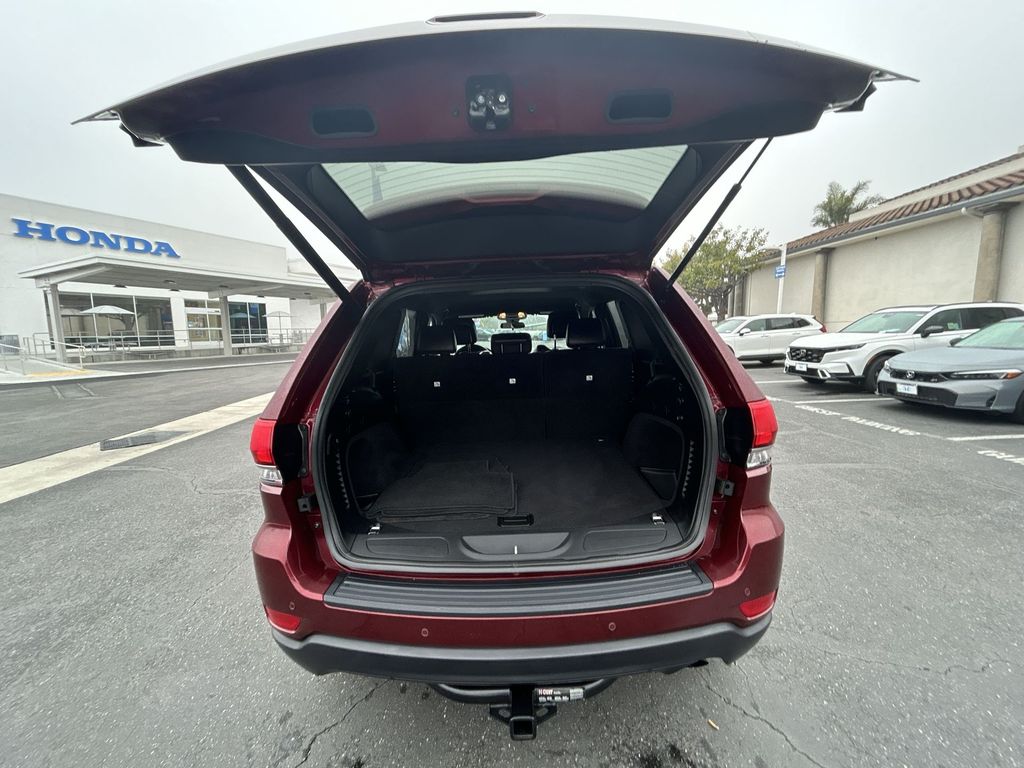 Thumbnail: 2021 Jeep Grand Cherokee - 23