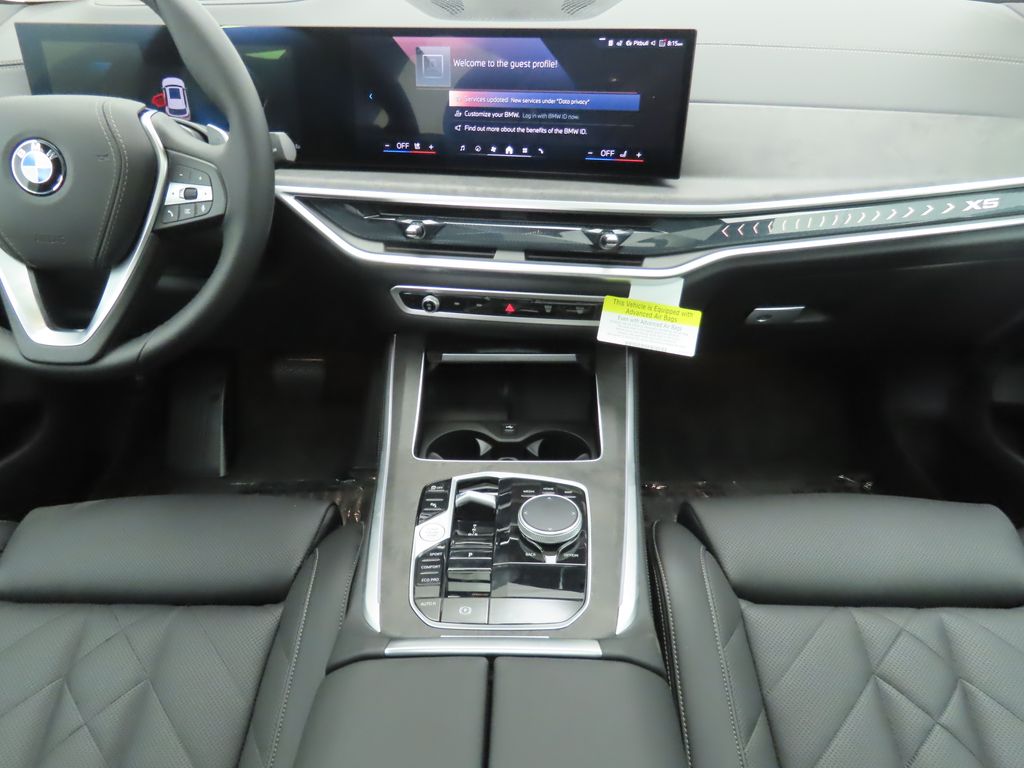 Thumbnail: 2025 BMW X5 - 13