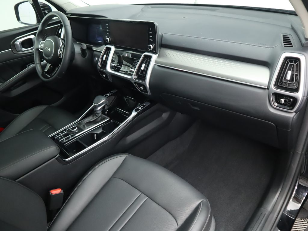 2023 Kia Sorento SX 18