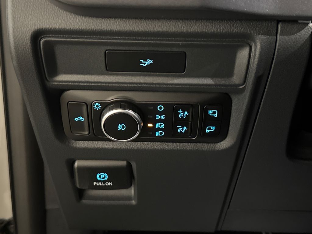 New 2026 White Ford XLT image 27