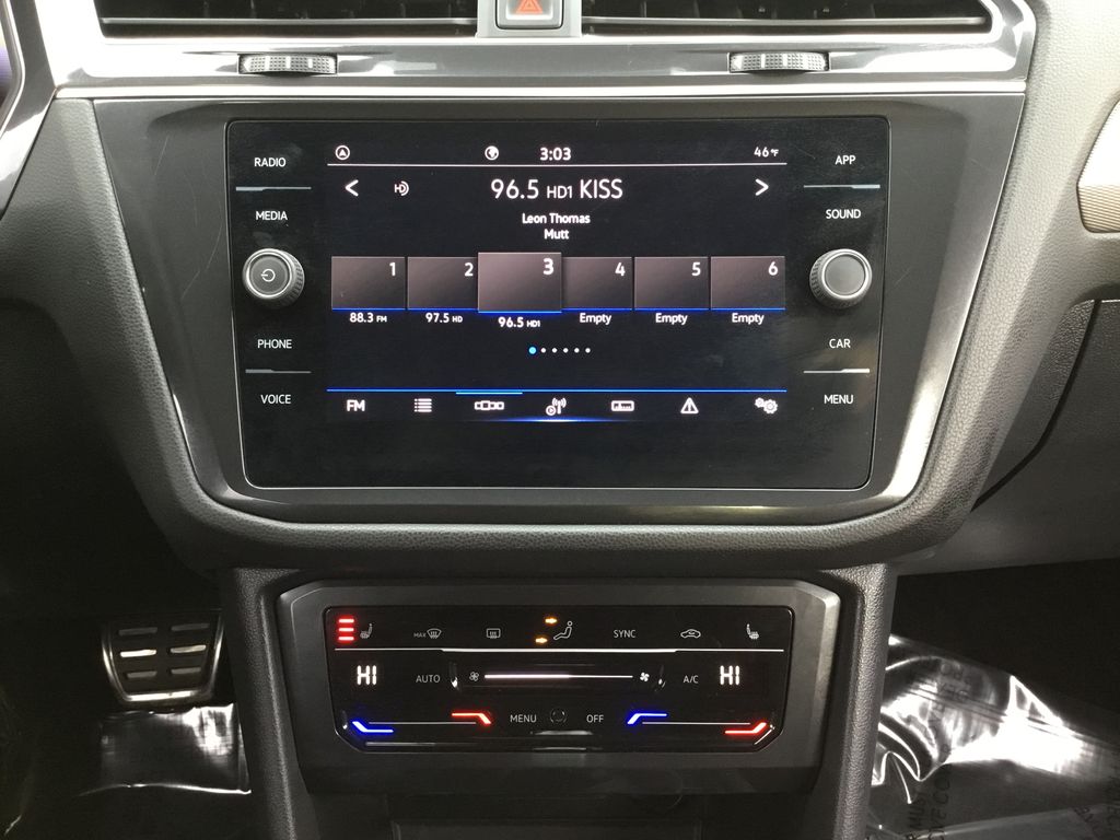 Thumbnail: 2024 Volkswagen Tiguan - 22