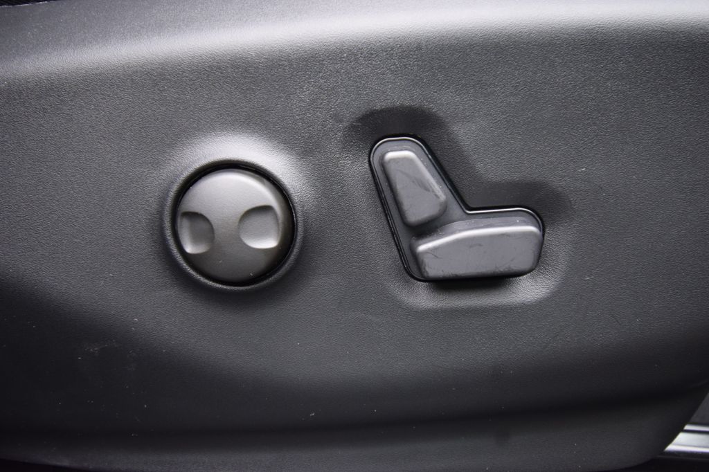 new 2027 Chrysler Pacifica car, priced at $48,250