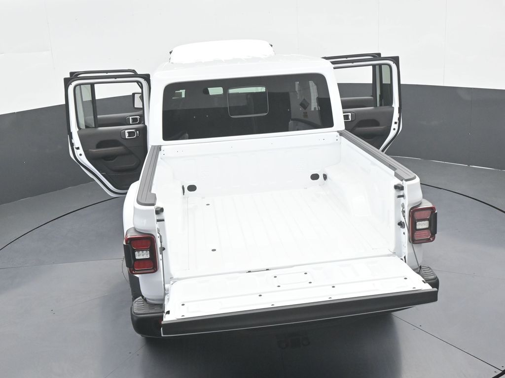 New 2026 Bright White Clearcoat Jeep Rubicon image 63