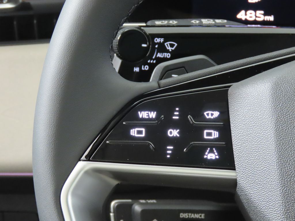 Thumbnail: 2026 Audi Q3 - 16
