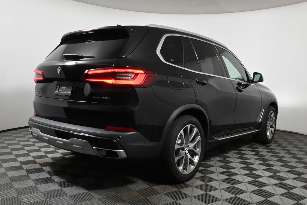 Thumbnail: 2020 BMW X5 - 6