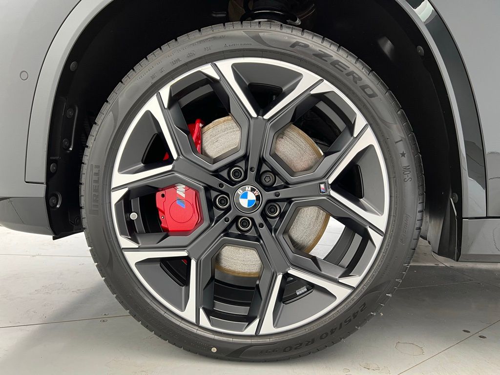 2025 BMW X1 M35i 23
