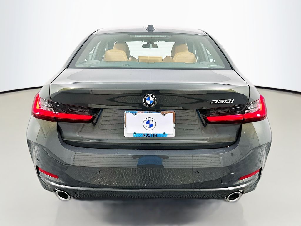 Thumbnail: 2026 BMW 3 Series - 6