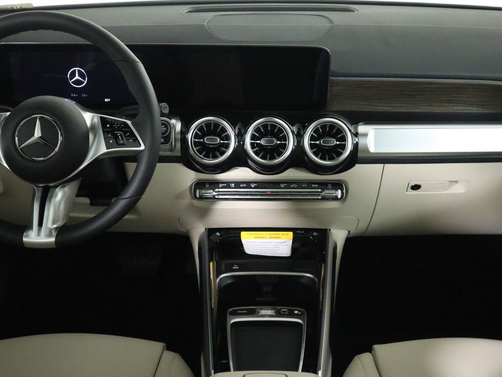 Thumbnail: 2026 Mercedes-Benz GLB - 15