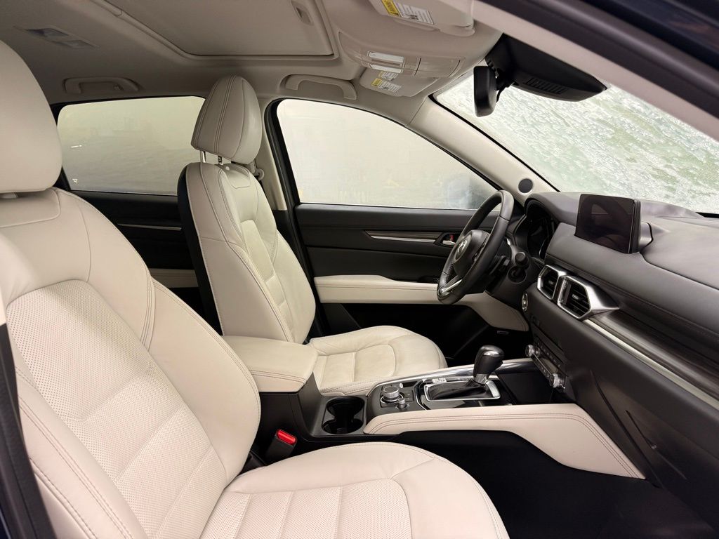 Thumbnail: 2022 Mazda CX-5 - 30