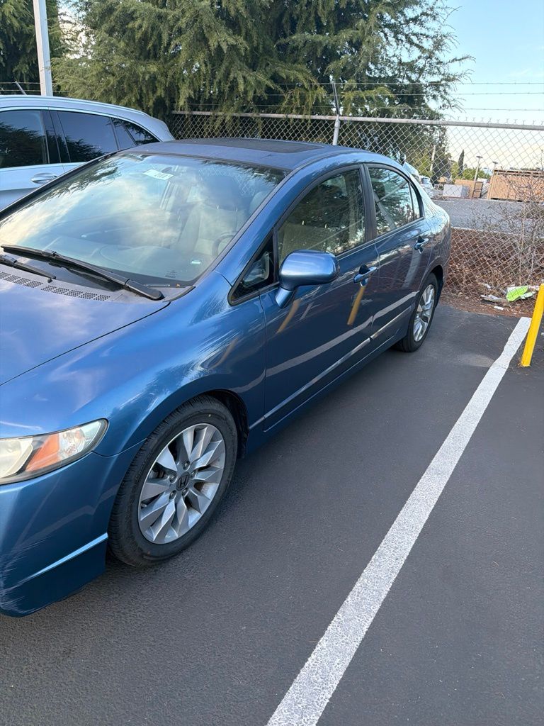 Thumbnail: 2010 Honda Civic - 2