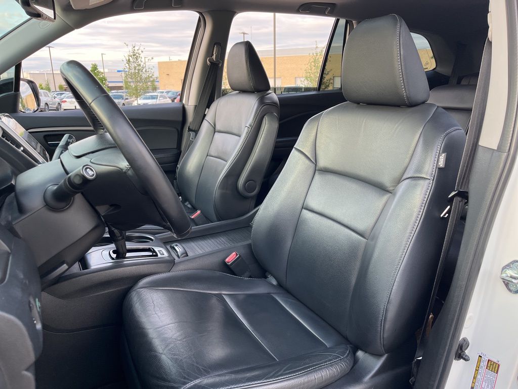 2017 Honda Pilot EX-L 25