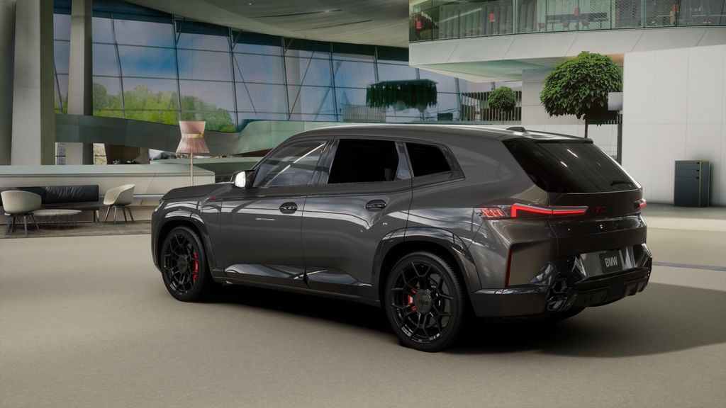 Thumbnail: 2026 BMW XM - 30