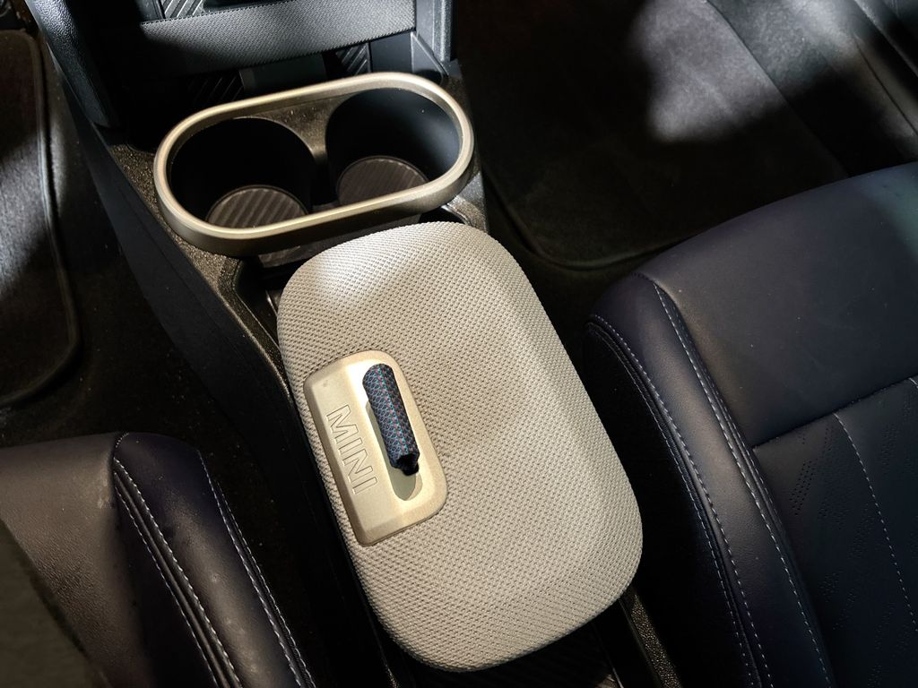 2025 MINI Cooper S Iconic