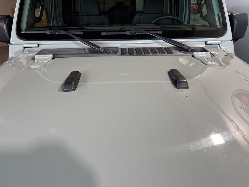 Thumbnail: 2024 Jeep Wrangler - 18