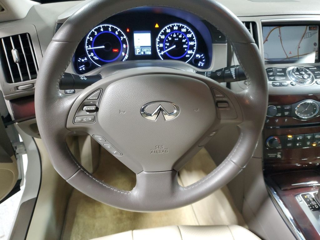 2012 INFINITI G37 X 12