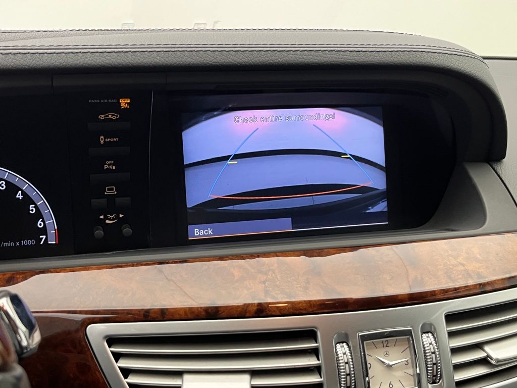 Thumbnail: 2012 Mercedes-Benz S-Class - 17
